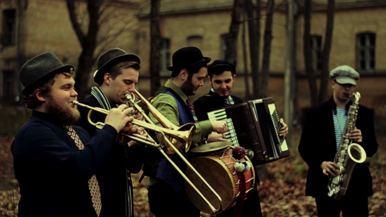 Rakija Klezmer Orkestar - Hora, Waltz from Kaunas and Freilach [2017]