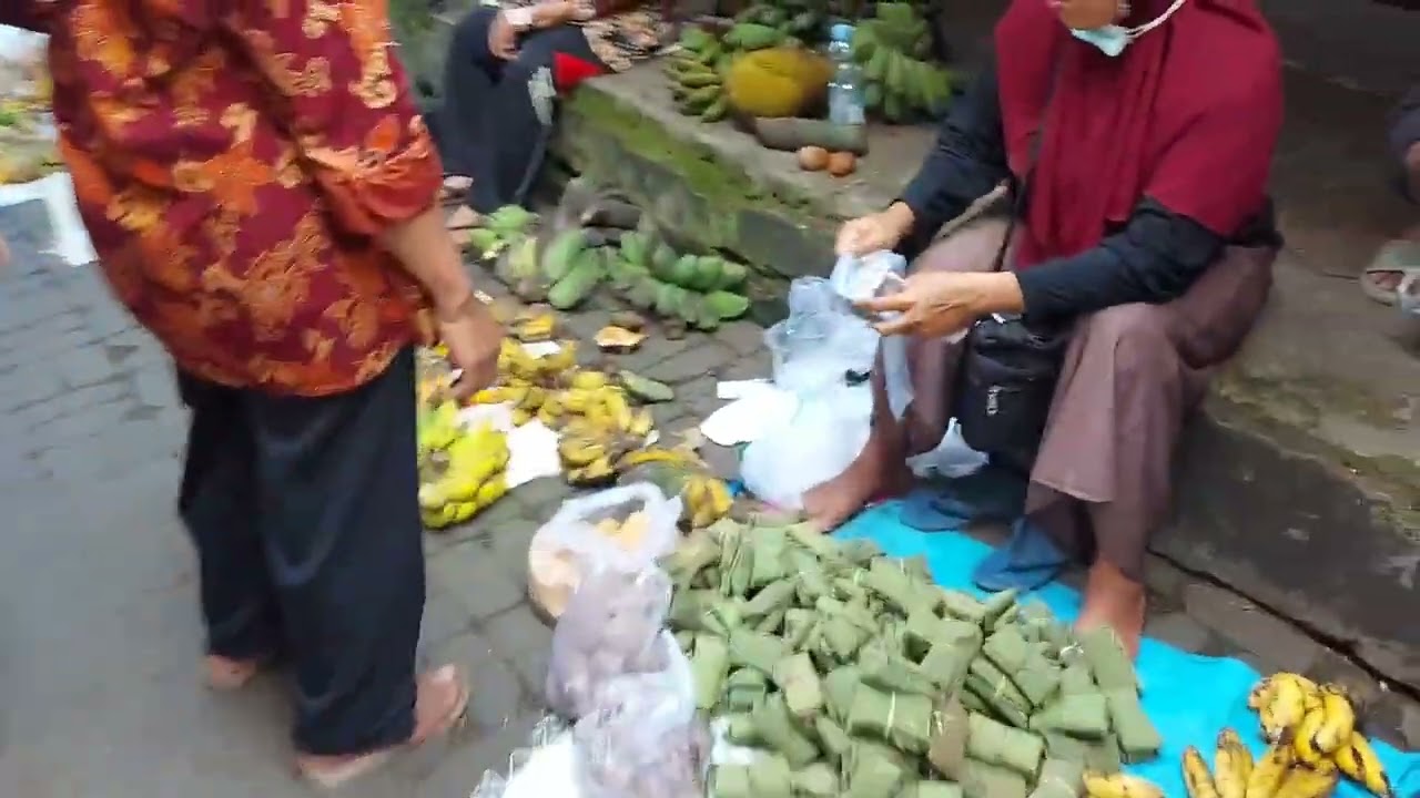 SUASANA PASAR WURYANTORO WONOGIRI-JAWA TENGAH #LEBARAN2022