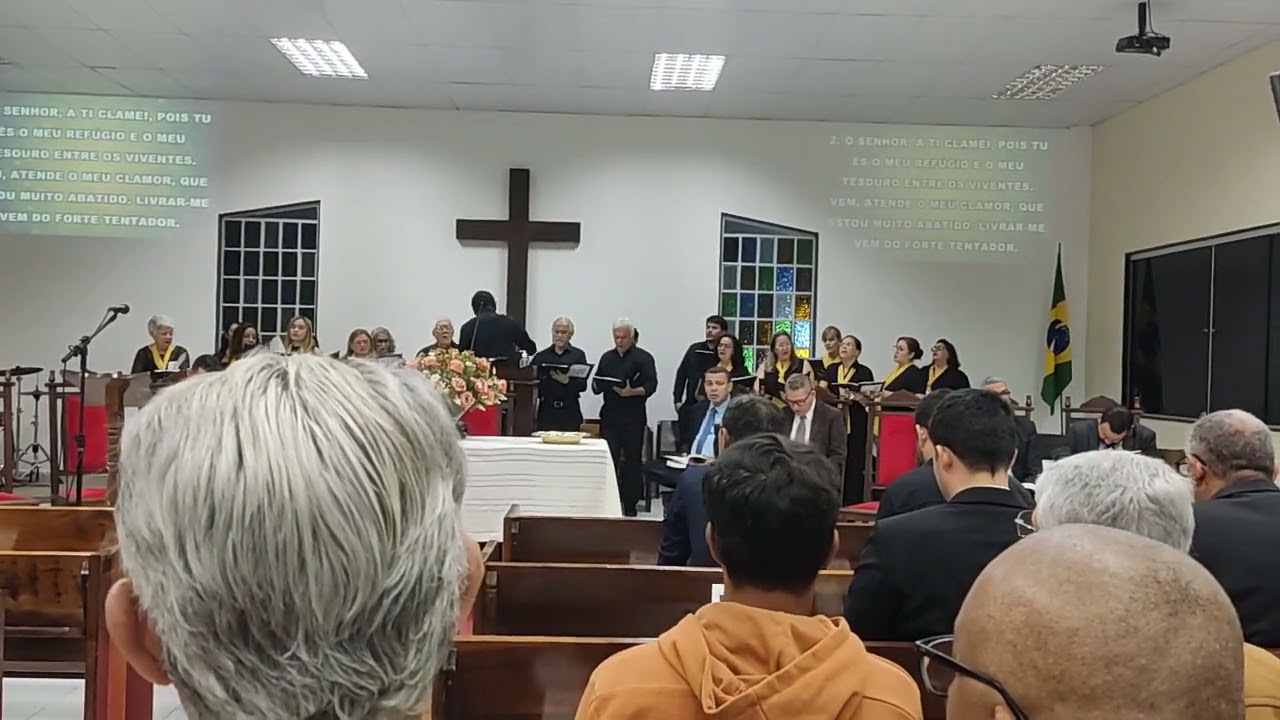 Lindo Coral Da Igreja Presbiteriana Memorial em piedade. 