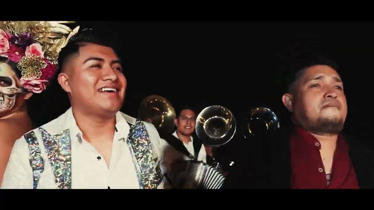 Bandero Mix / Banda La Prestigiada ft. Banda Aires Del Pasifico (Muerteadas 2024)