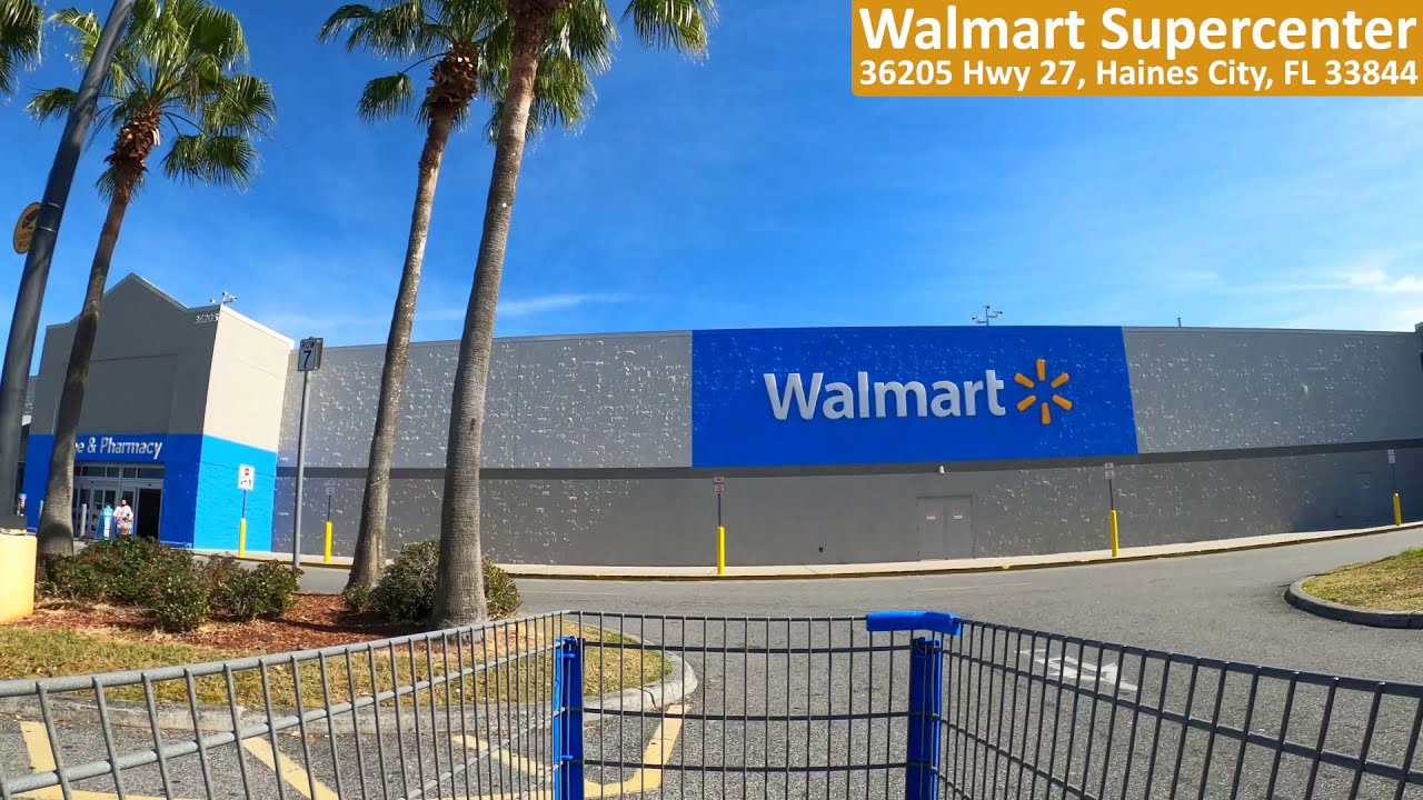 Shopping at Walmart Supercenter in Haines City, Florida - Store 725