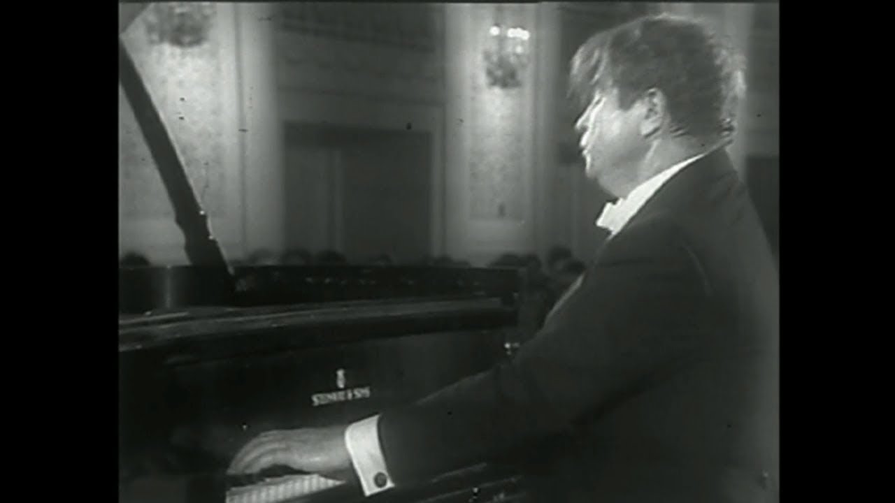 Emil Gilels plays Bach/Busoni, Mozart, Prokofiev (1971)