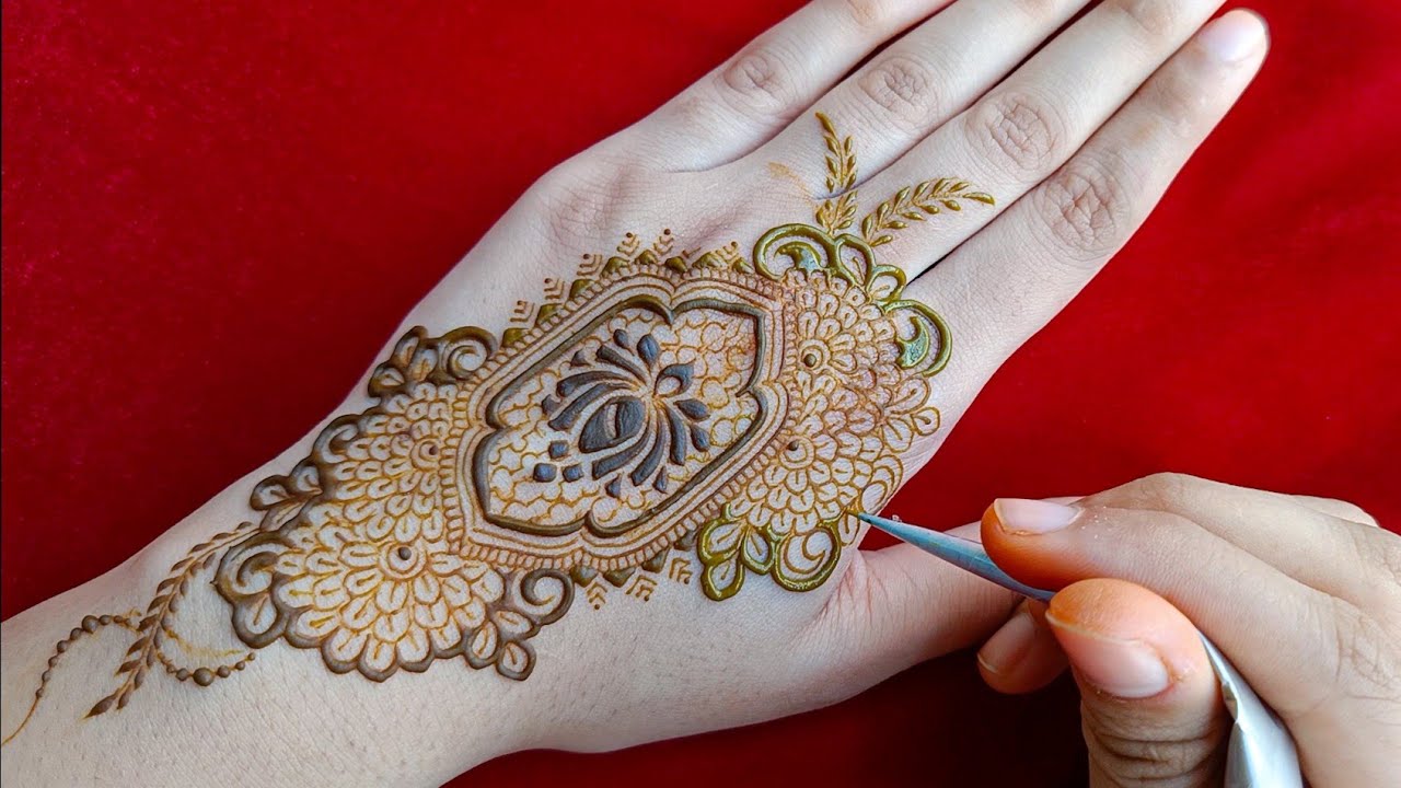 Easy & Elegant Floral Mehendi Design For Back Hand 2023 || Meher's Henna