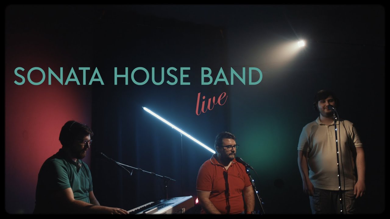 ΠαραΜένουμε Μουσικοί - Sonata House Band