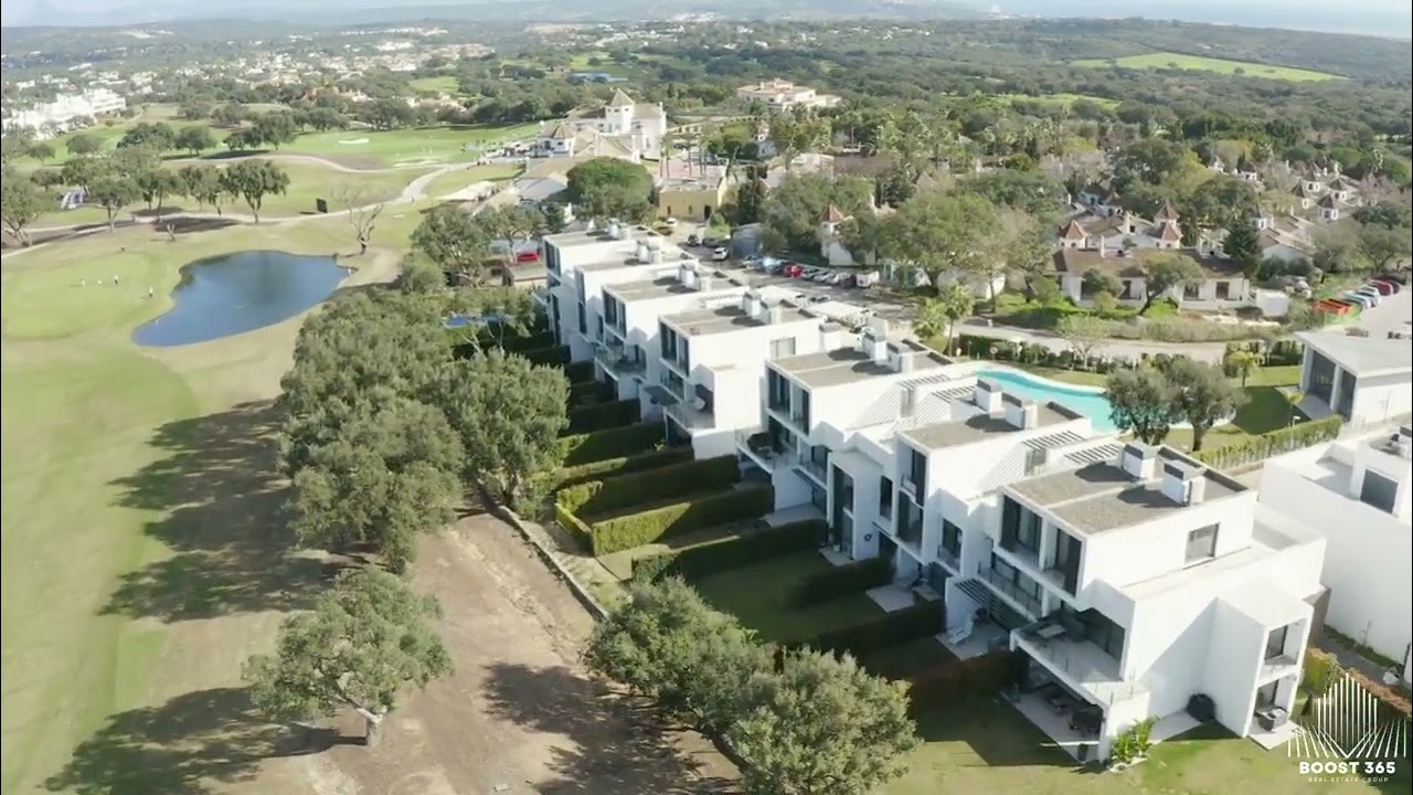 3 Bed San Roque Golf Club House Villa