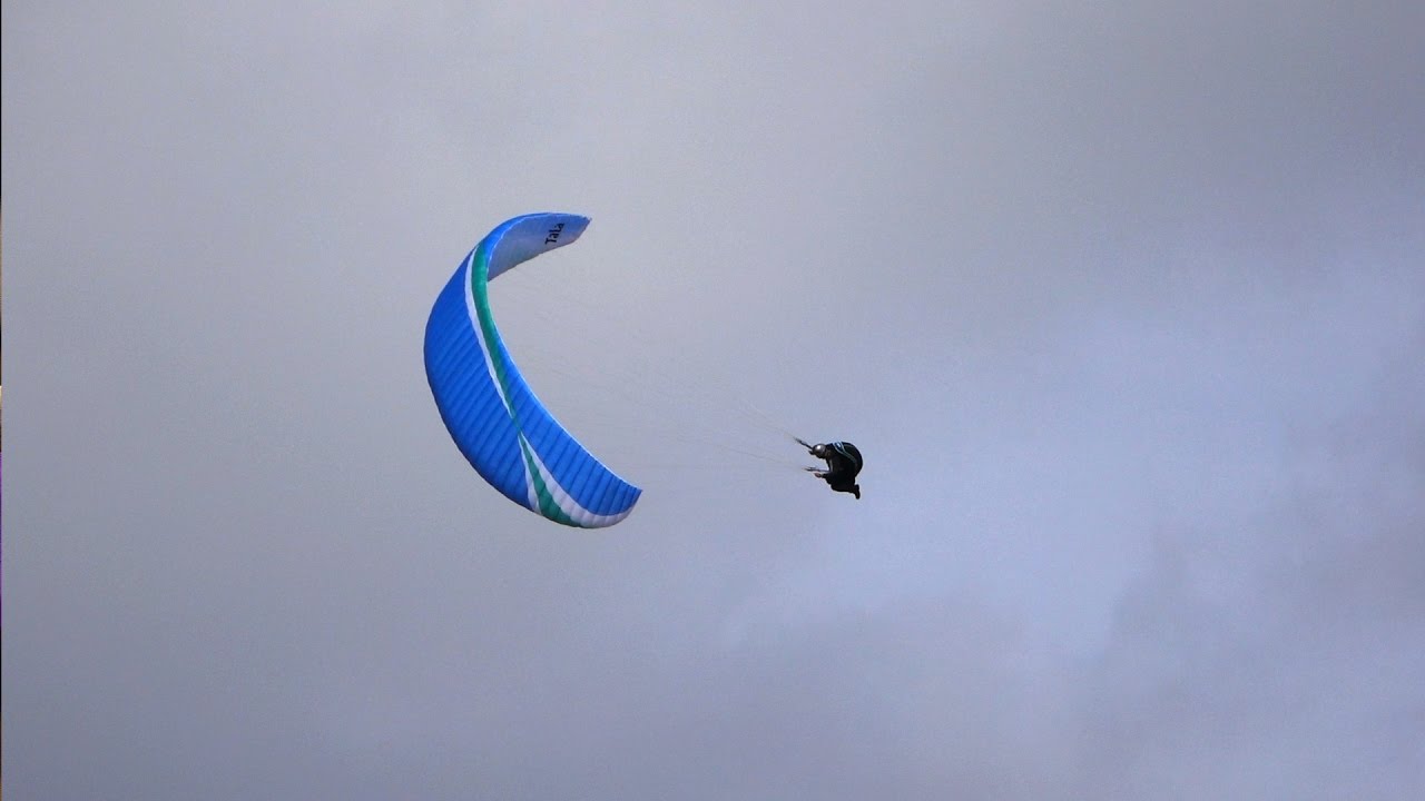 Essie Saadi - Short video of a ground spiral landing - Flyvestation V&aelig;rl&oslash;se
