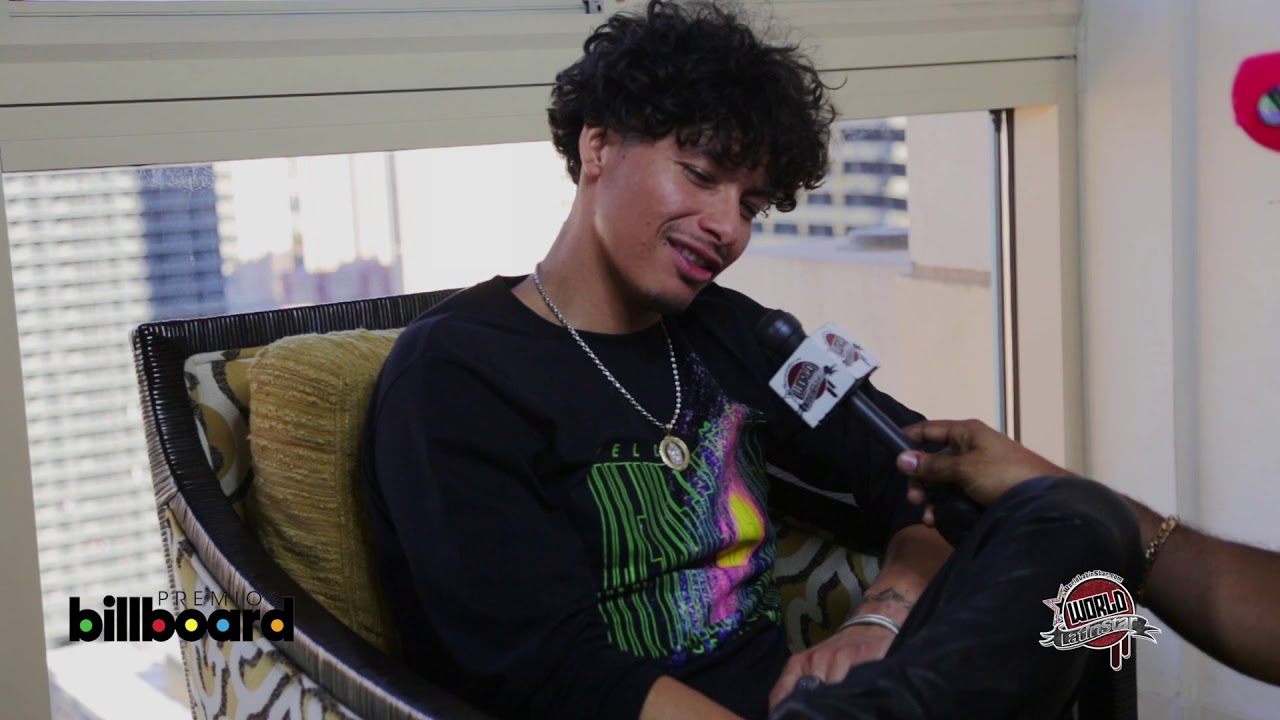 A.CHAL nos cuenta de su humilde trayectoria en la musica