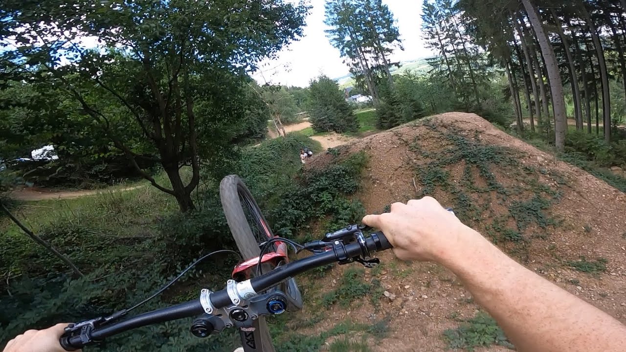 MOST UNDERRATED BIKEPARK?! 🤯Bikepark Ferme Libert Malmedy | Solo Sesh | RAW | Felix Meeßen