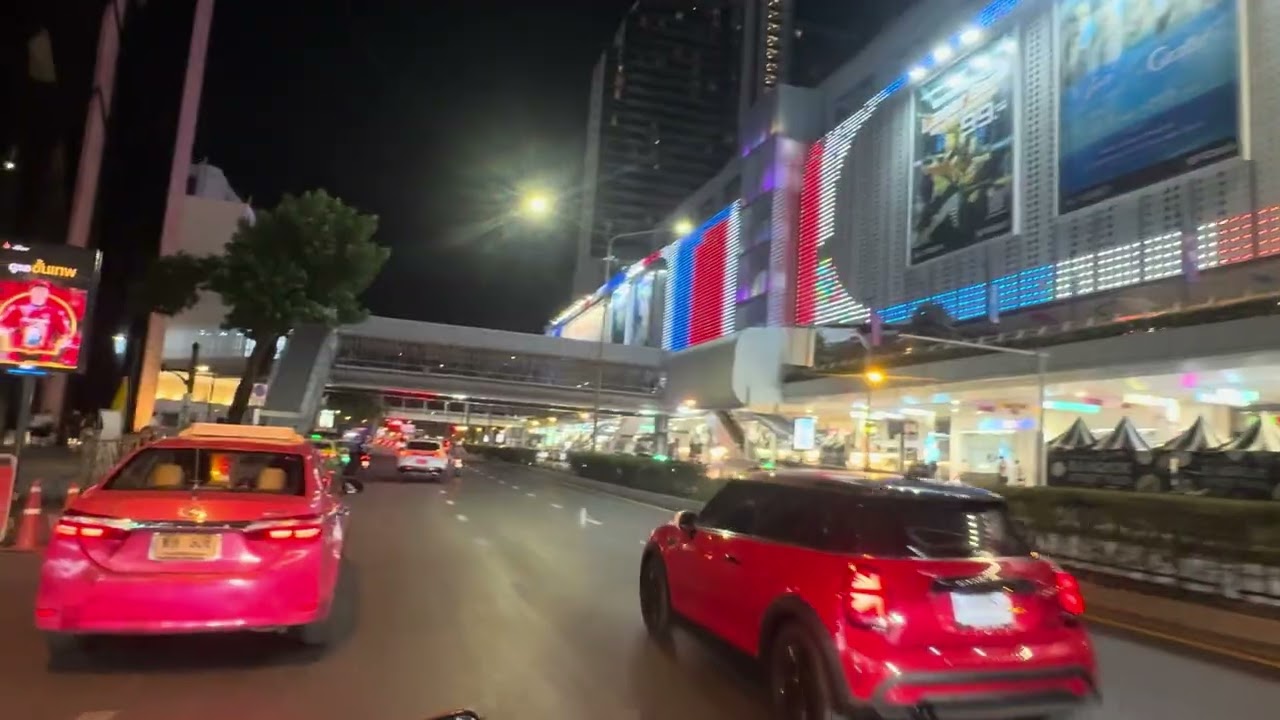 Bangkok night Ride with me บรรทัดทอง สยาม คลองเตย #thailandtravel  #siamsquarewalkingstreet 