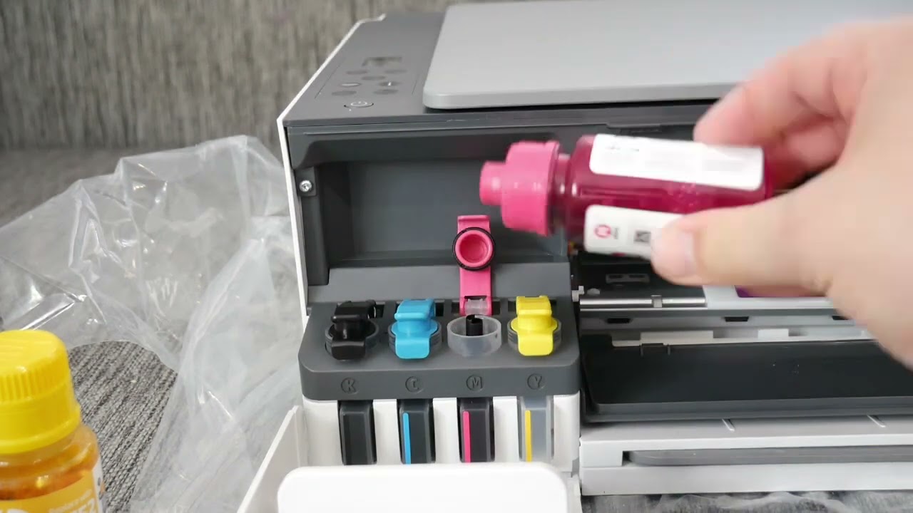 Drukarka Hp Smat Tank 580 Unboxing, napełnianie zbiorników na atrament, montaż głowic, konfiguracja.