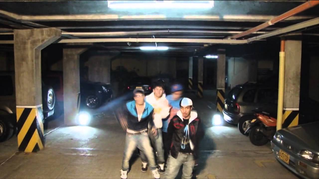Codigo Sur - Codigo Otra vez [Videoclip Oficial] 2011