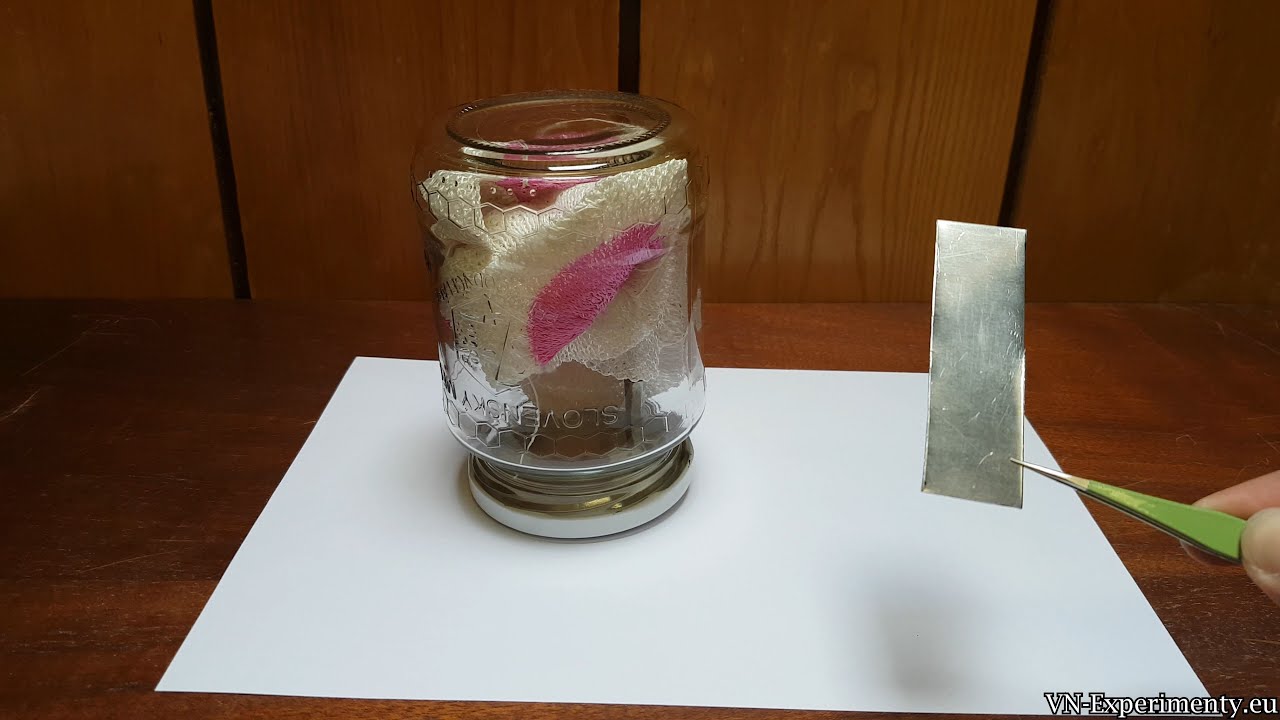 Surface contamination by daughter elements of Radon-220 and Cloud chamber