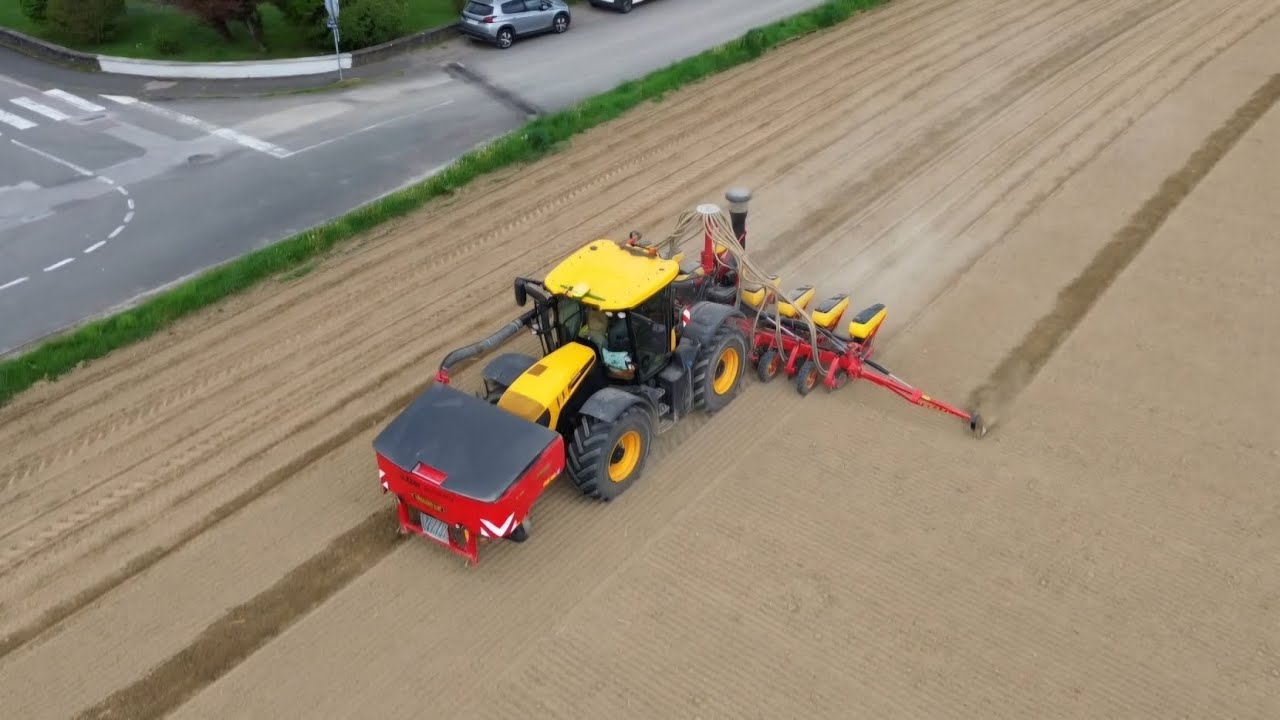 Semis de Maïs 2025 🌽 ETA ULMANN // 🟡⚫️ JCB Fastrac // VADERSTAD 8 rangs 🔴🟡