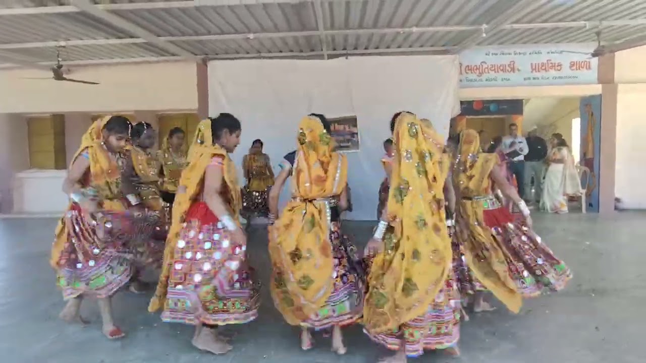 13. GARBA SONG STD 6