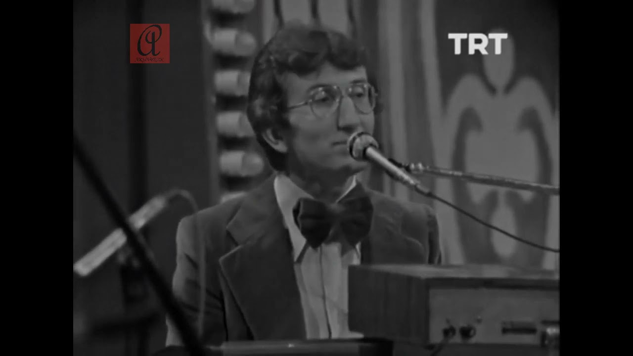 Yalnızım Ben düet Video Klip Yaşar Güvenir - Atilla YELKEN