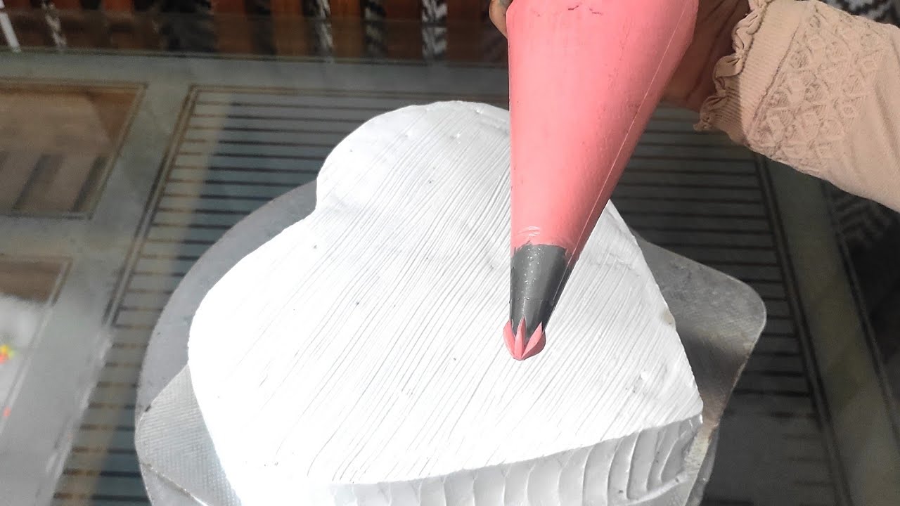 Amazing Cake Decoration Idea //Easy Heart Shape Cake Decoration // Basla'sFrshLand //Malayalam /cake