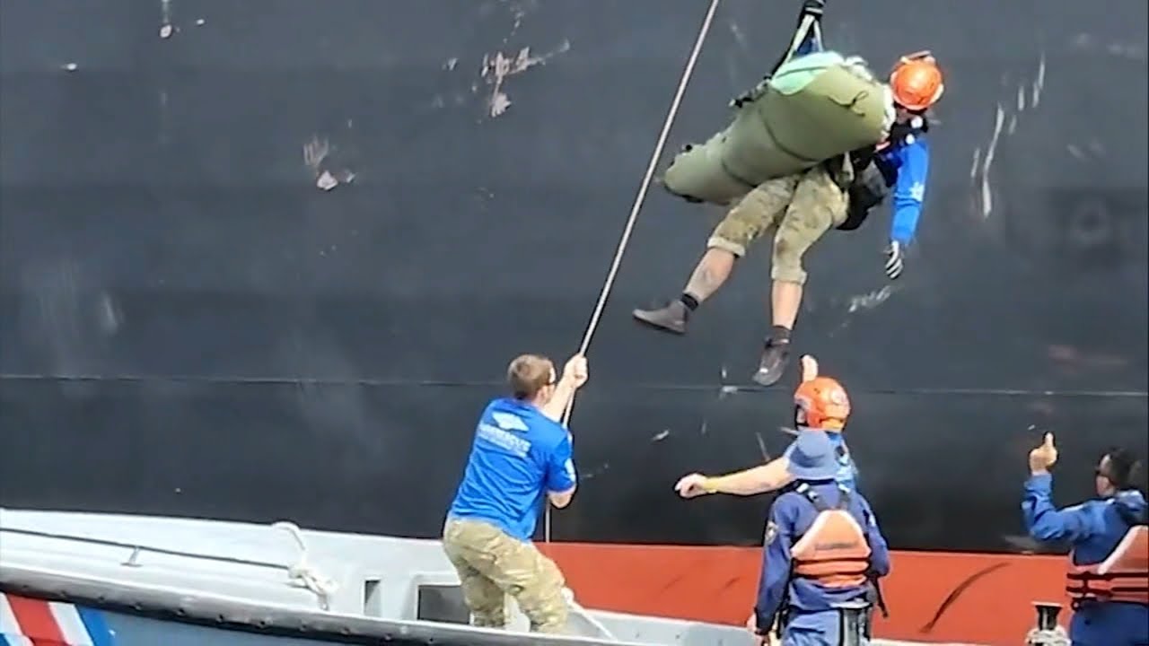 Service members honored at SF Fleet Week for saving civilian lives
