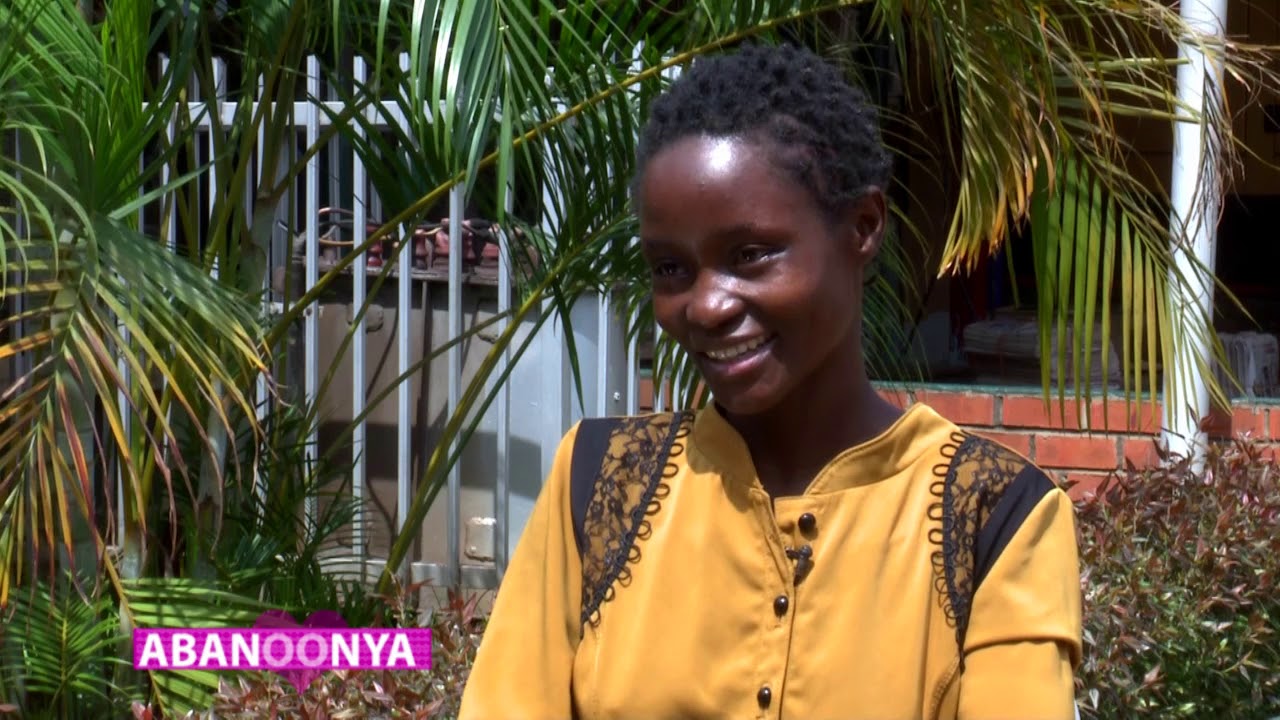 ABANOONYA : Nakabuye Mary  anoonya Muzungu.  AAA
