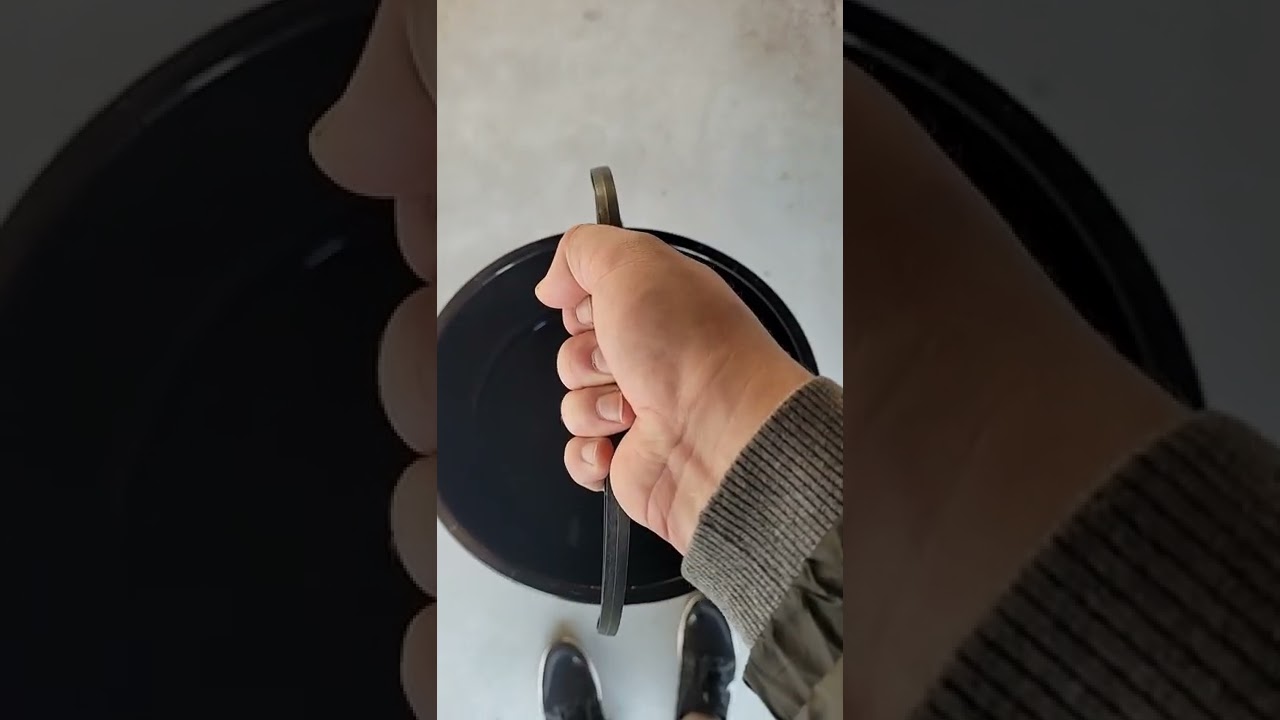 How to lift a bucket filled with water