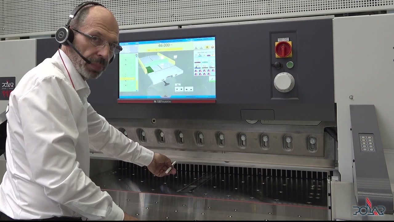 Tip of the month July 2023 - Taking the false clamp plate out