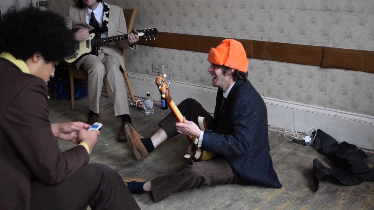So Young Magazine Behind the Scenes: Insecure Men
