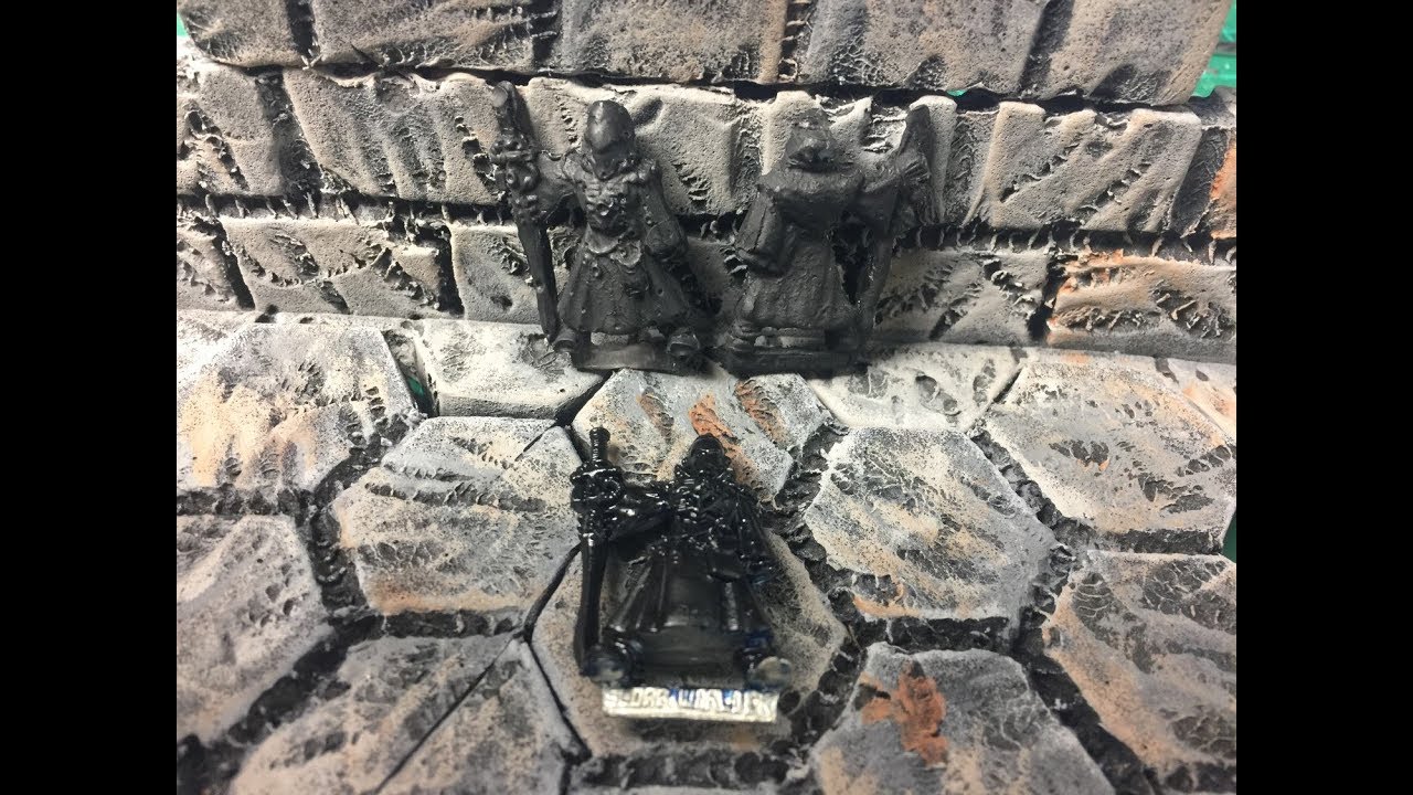 Tabletop Craft # 16 - Casting Miniatures with hot glue.