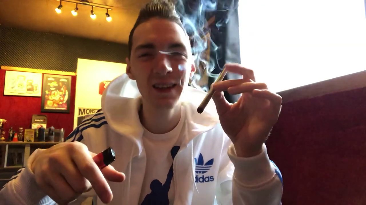 Banana Glue Haze Strain Review Smoke Session