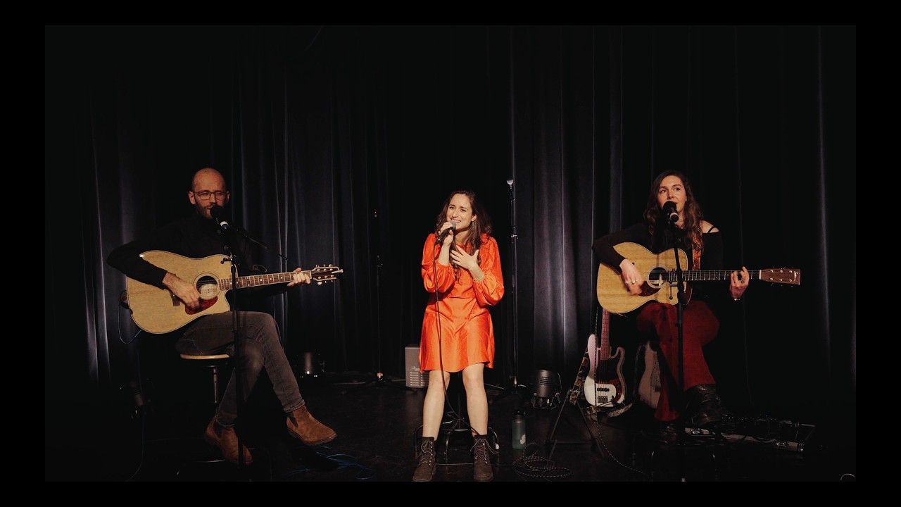 DUNE Aimee - Acoustic Showreel