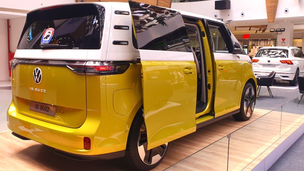 The New 2024 Volkswagen ID Buzz is the Ultimate 7-Seater Electric Family MiniBus Right Now!