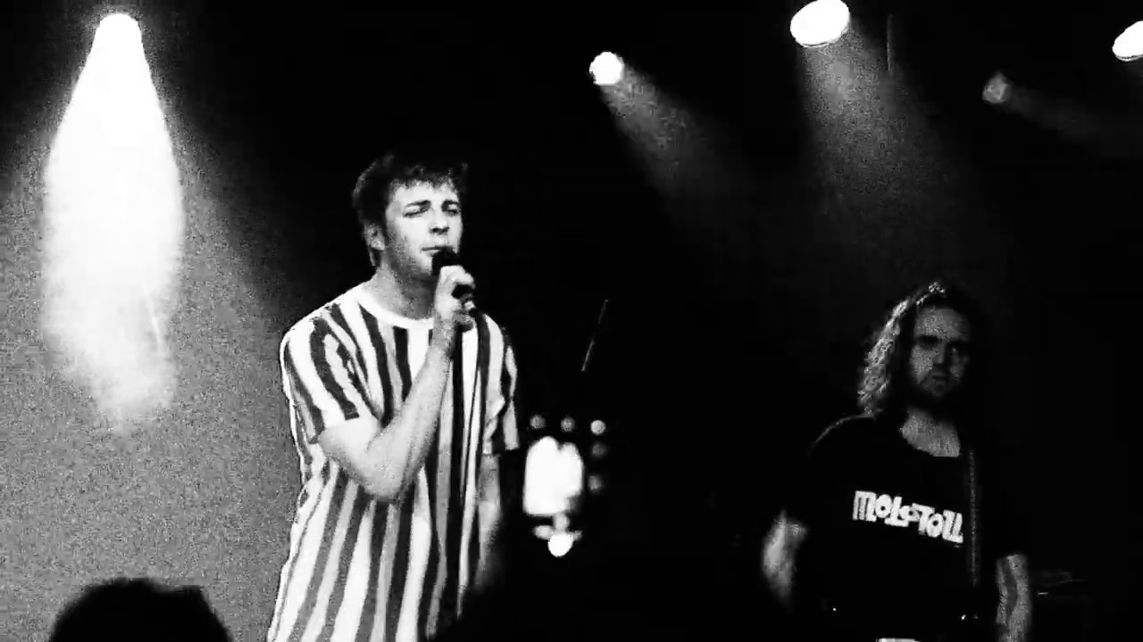 Fontaines D.C. - Roy's Tune Live @ The Garage