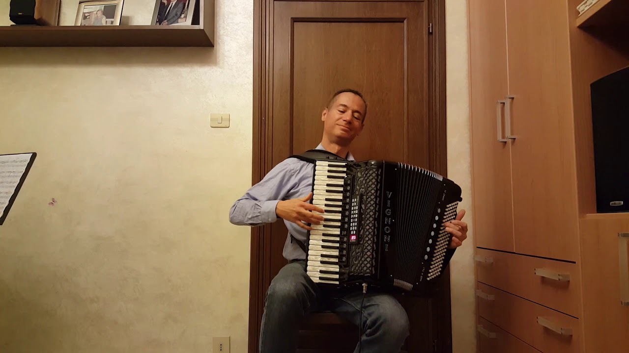 NANY - Joseph Colombo - (plays accordion Renato Siena)
