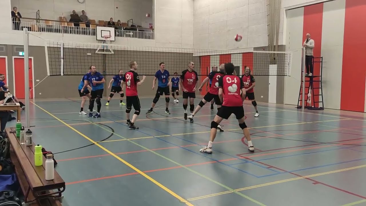Volleybal wedstrijd Oudehaske hs2 tegen sv suameer hs2
