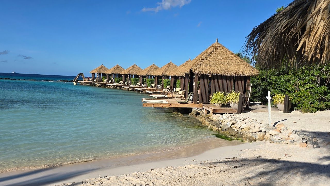 A Day in Paradise: The Magic of Aruba's Renaissance Island
