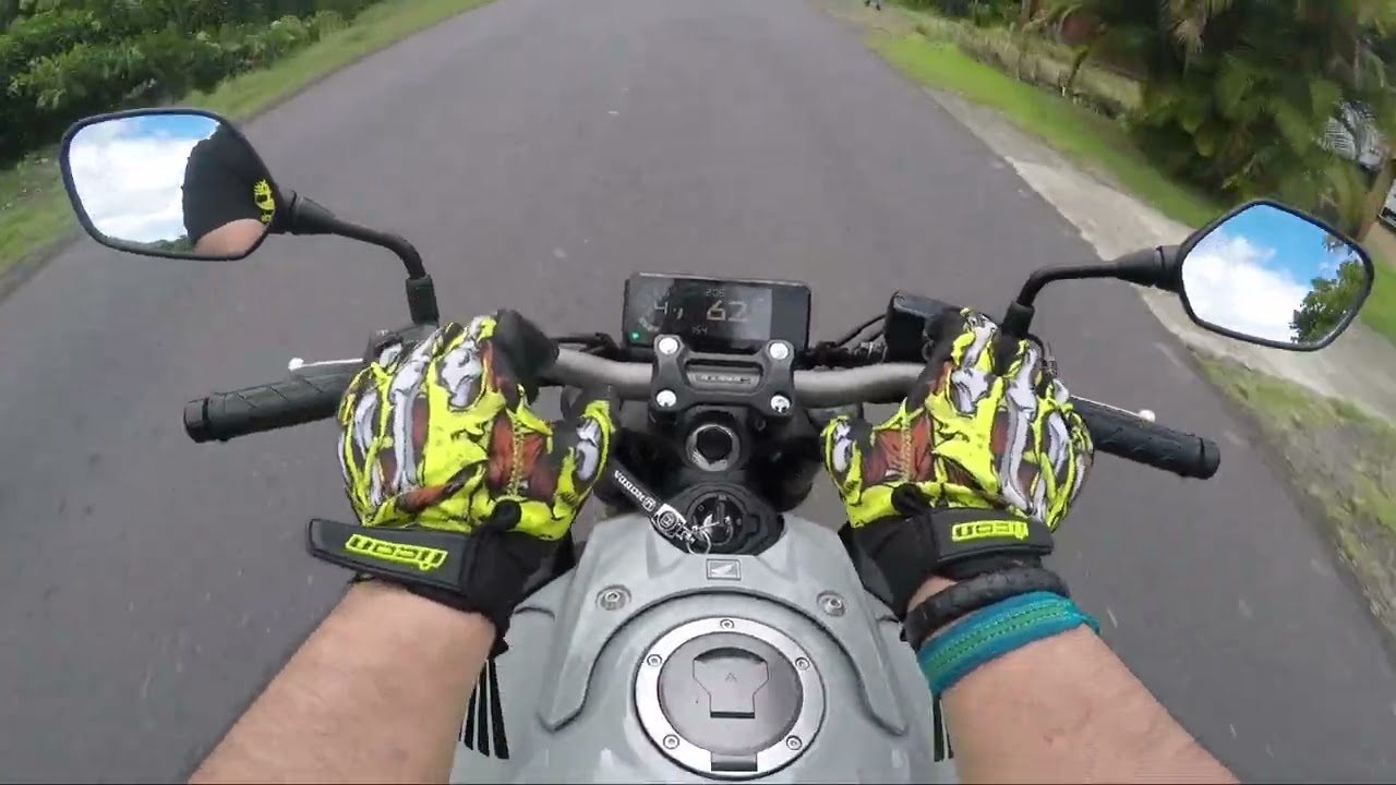 Prueba Rápida de Honda CB650R y BMW F900R