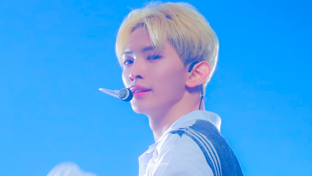 [4K] 240414 LOVE ME RIGHT [ UNiEVERSITY]  EXO cover  - 템페스트(TEMPEST) 루 LEW 직캠