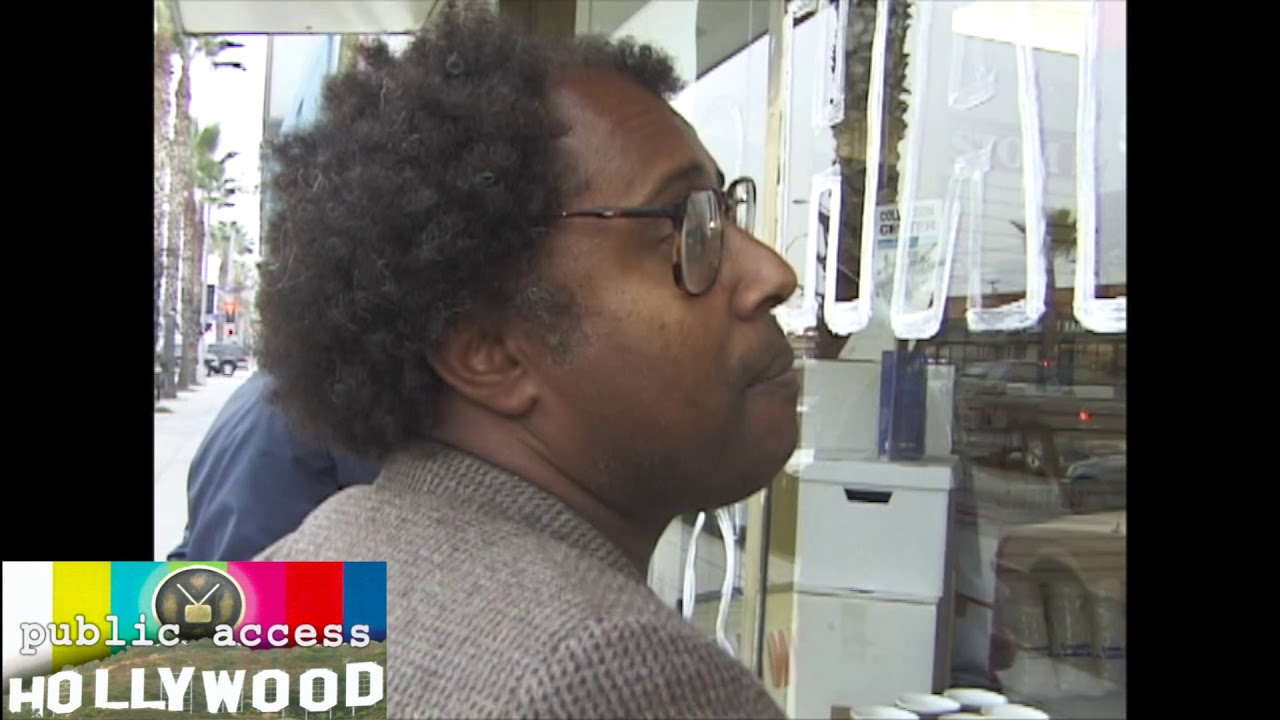 David Liebe Hart Paints Holiday Window Decorations with James Quall (2000)