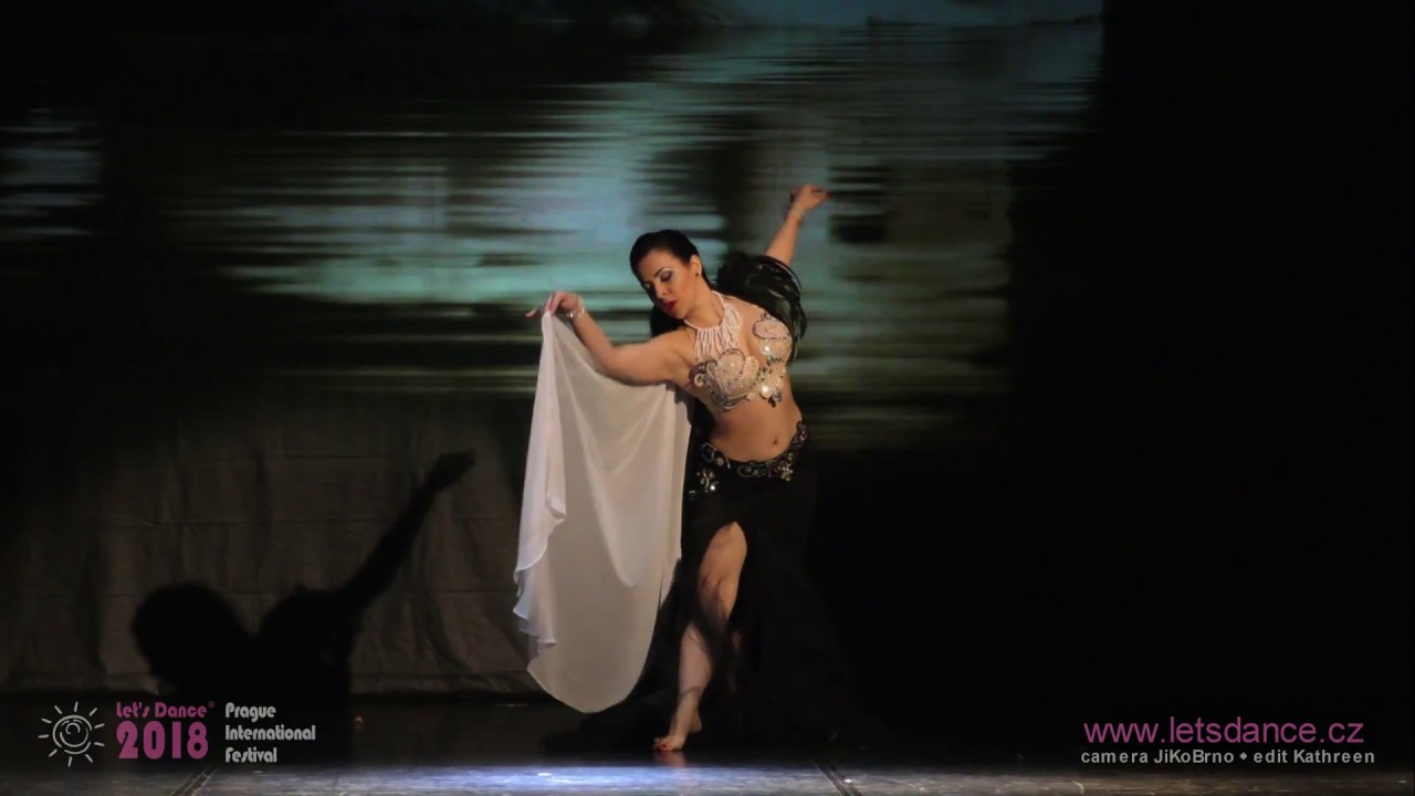 Lucia - Show oriental 