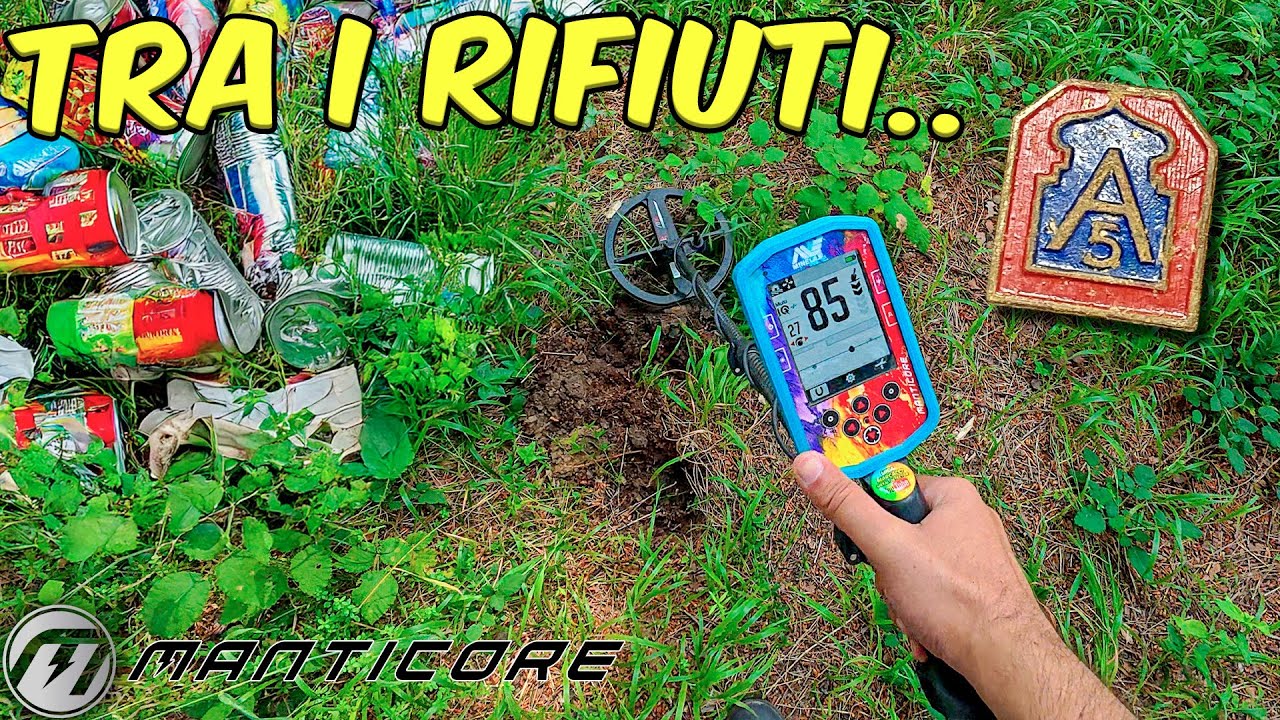 Tra rifiuti e monete… una spilletta militare inaspettata! – Metal Detecting in pineta
