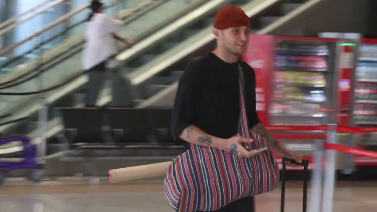 Anwar Hadid seen at Sydney airport