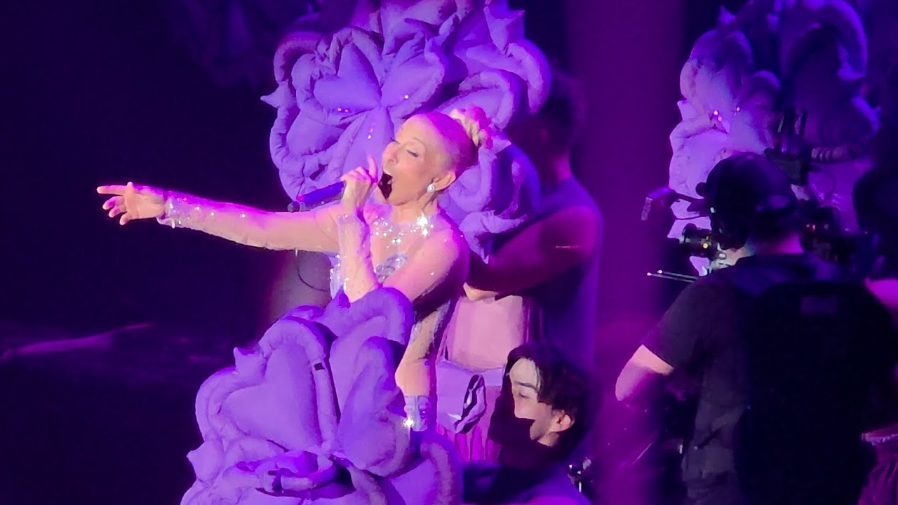 La maldita primavera - Yuri - Icónica Tour Recargado Auditorio Nacional