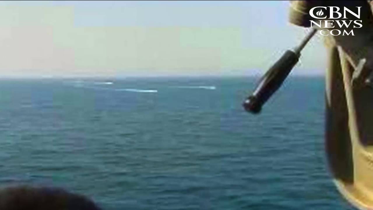 Iranian Ships Confront US Destroyer in Latest Threatening Incident