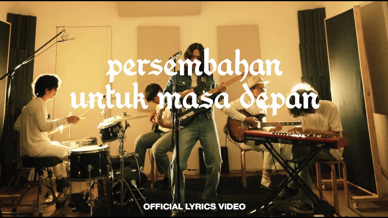 Romantic Echoes - Persembahan untuk Masa Depan (Official Lyrics Video)