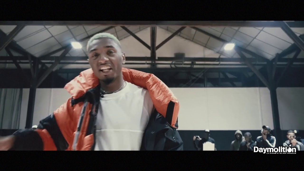 LE MEILLEUR FREESTYLE DE RENTRE DANS LE CERCLE