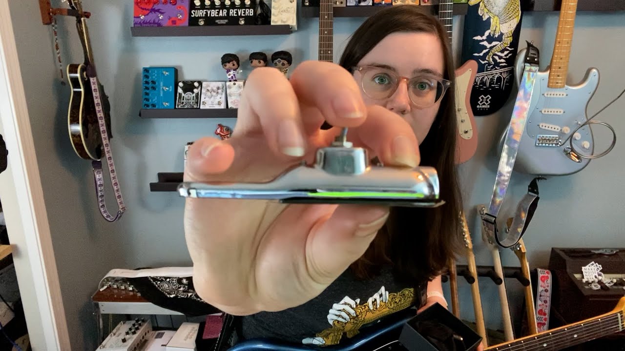 Submarine Pickup Demo Including Stereo Fun with the Poly Beebo