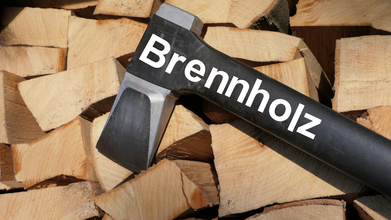 Brennholz lagern und weiterverarbeiten