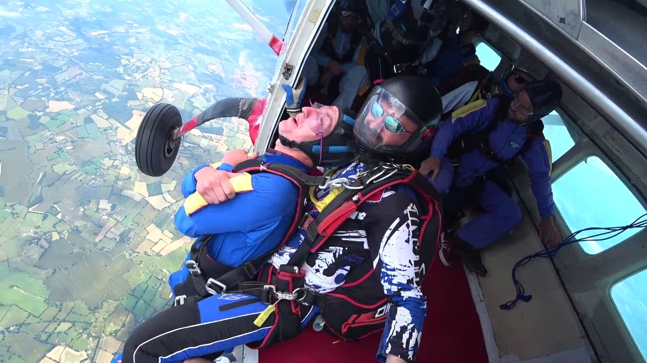 Headcorn  Tandem Skydive from 12000 feet