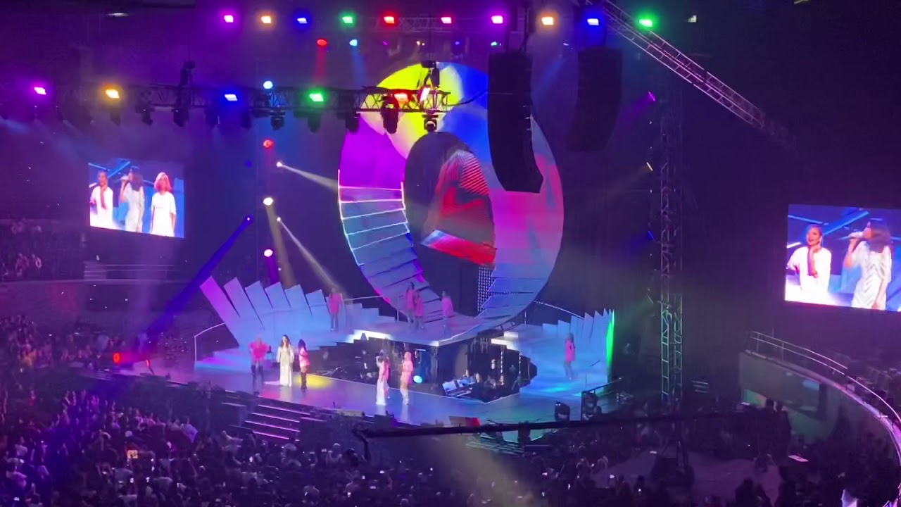 UNIFIED Concert Regine & Sarah Part 11 FINALE