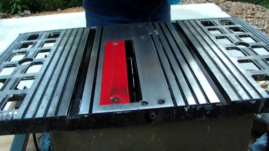 Polishing Aluminum Table Saw Surface with a Sander