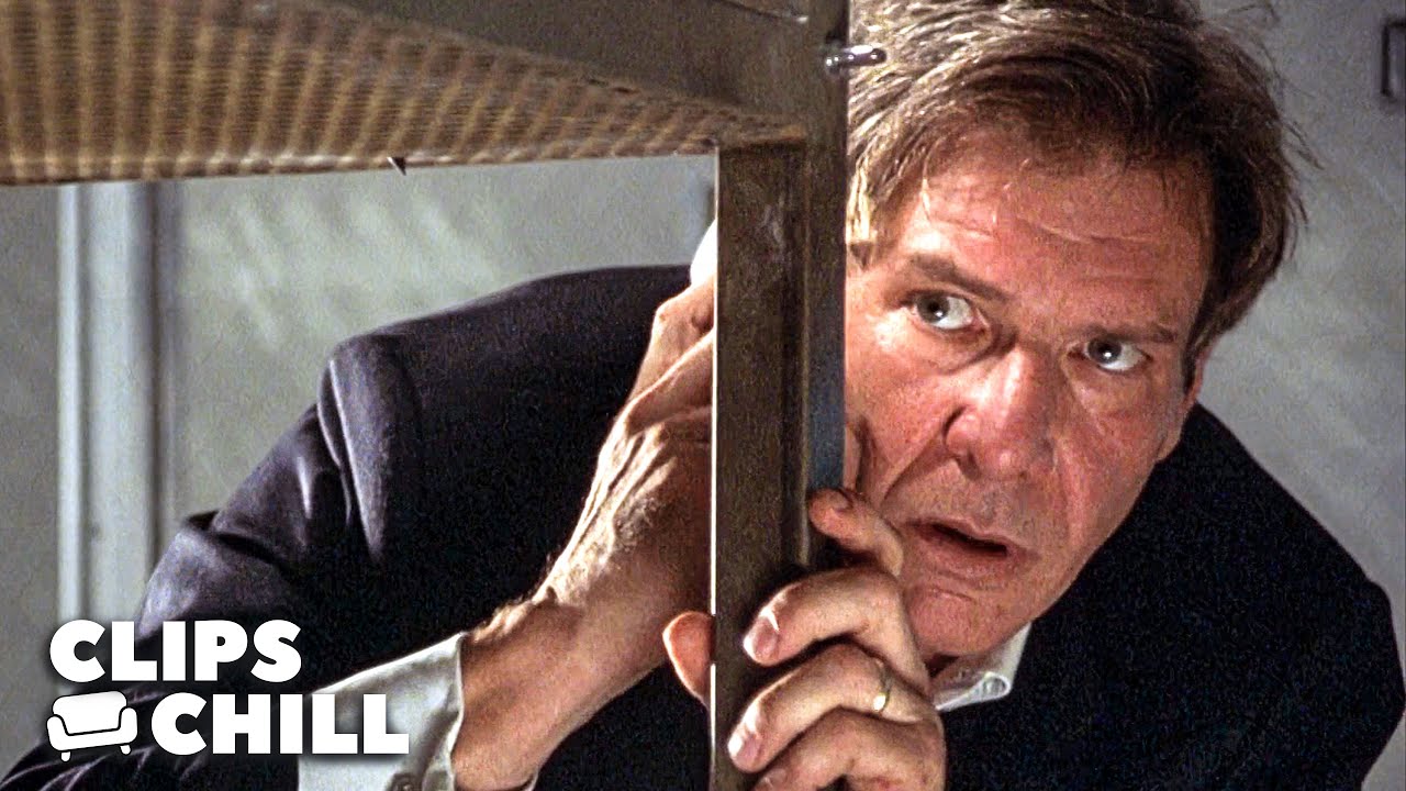 Jet Fighters Engage Air Force One | Air Force One (Harrison Ford, Gary Oldman)