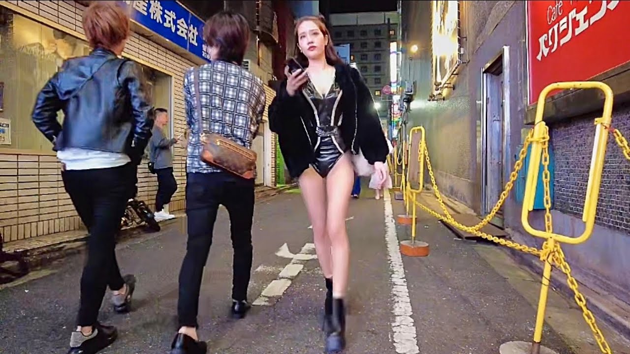 Свет и тень Синдзюку Кабукичо.